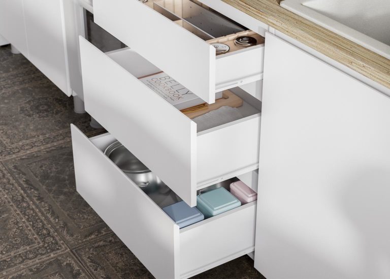 Кухонный гарнитур Токио Белая кухня SV-Мебель